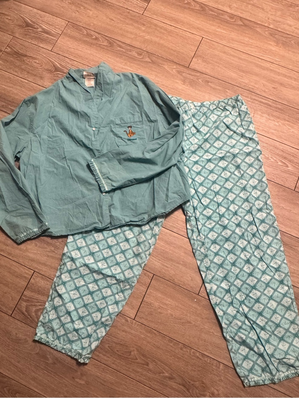 Disneyland Resort vtg Tiger pajamas